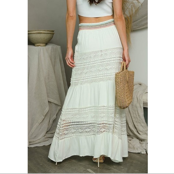 Gypsy Bohemian Crochet Lace White Maxi Skirt - Picture 3 of 6